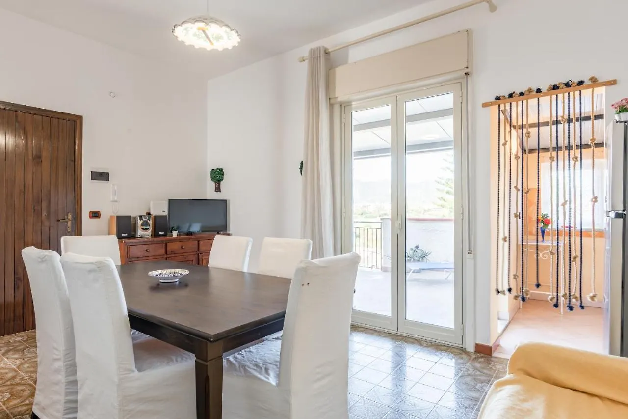 Giardini Naxos Apartment With Terrace Near The Sea