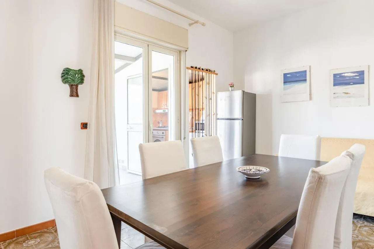 Giardini Naxos Apartment With Terrace Near The Sea